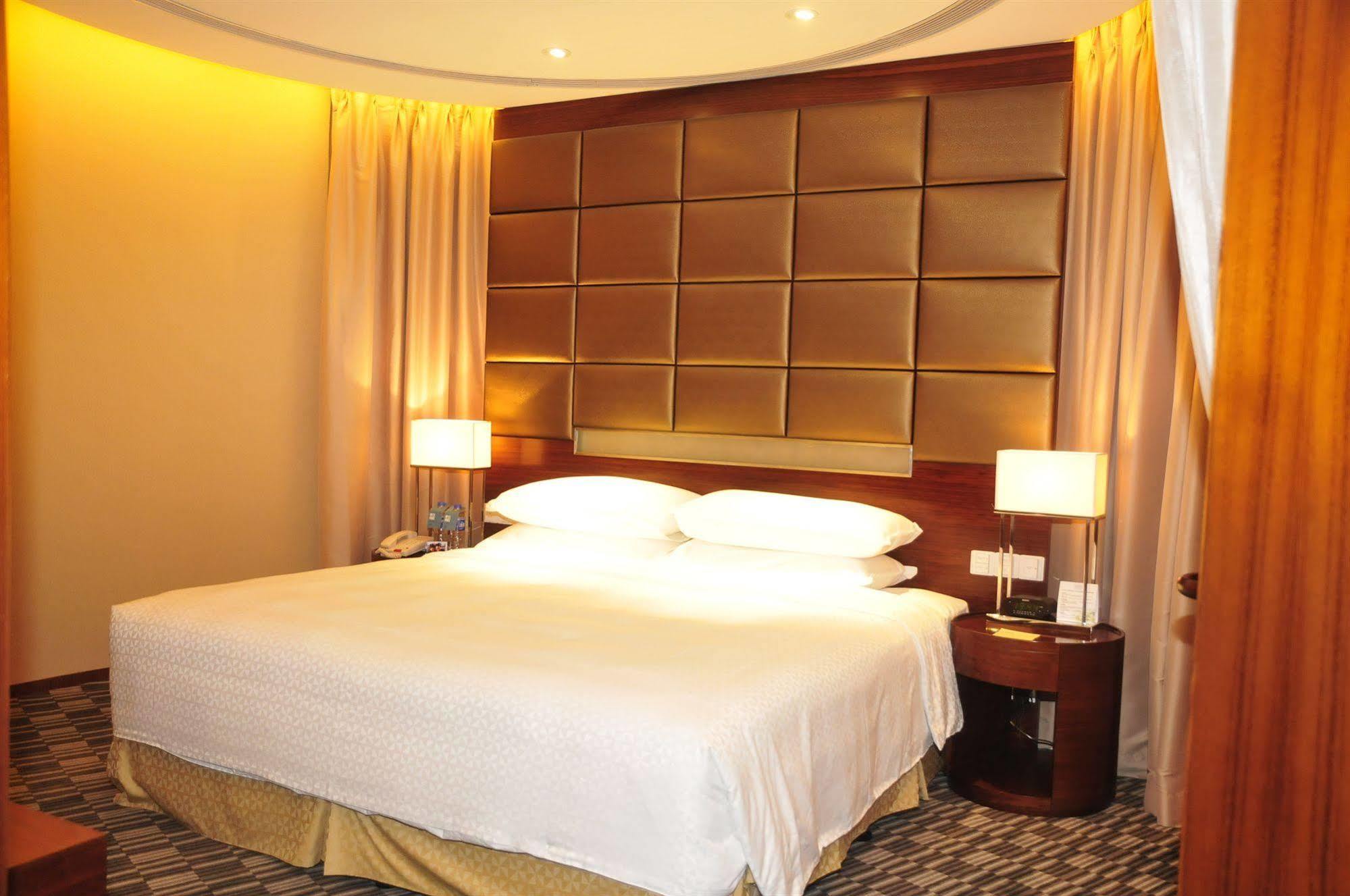 Four Points By Sheraton Taicang Exteriér fotografie